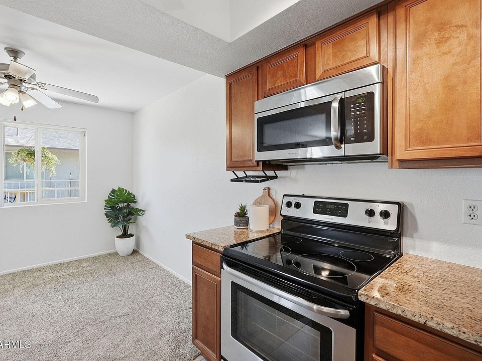 1st image of 1264 N 85th Place