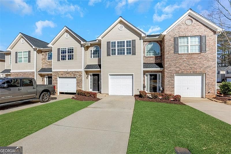 1st image of 122 Creekwood Dr