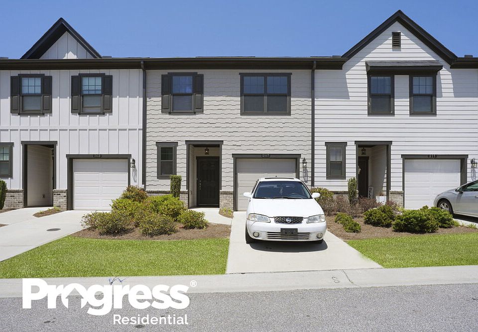 2nd image of 207 Mountain Rest Ct SE