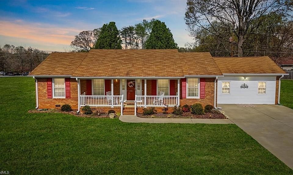 1st image of 2081 Northcrest Dr