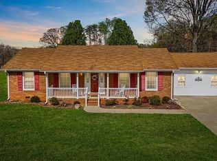 2081 Northcrest Dr, Elon, NC 27244