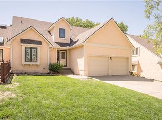 8522 Westgate St, Lenexa, KS 66215