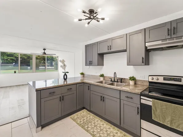 111 Kahului Beach Rd APT C114, Kahului, HI 96732