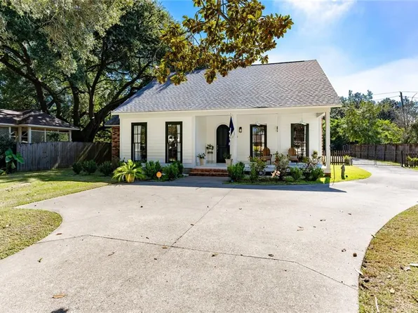 320 Dentation Dr, Baton Rouge, LA 70808