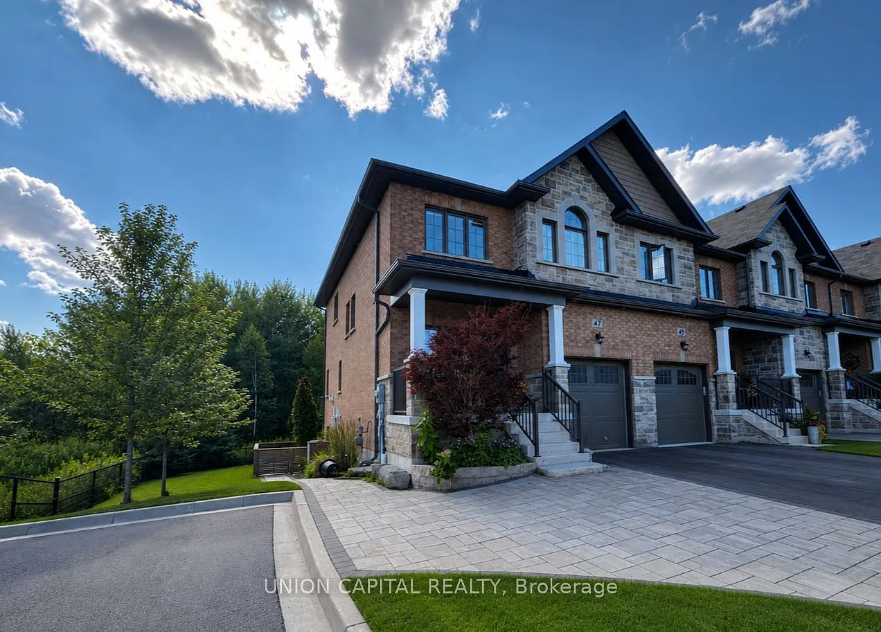3 bed, $3,850 — Photo 1