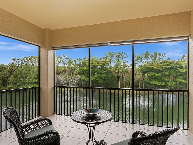 8641 Piazza Del Lago Cir #201 — Photo 18