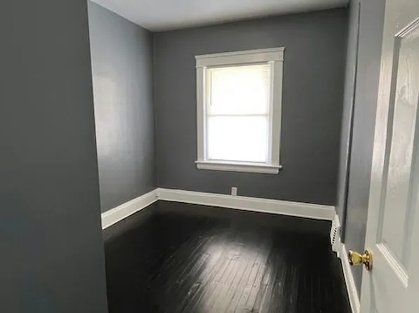 3079 E 130th St #2, Cleveland, OH 44120