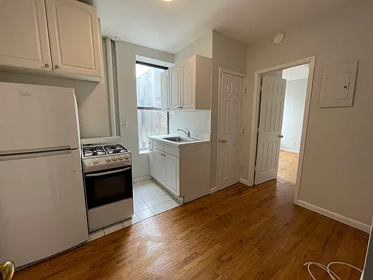 Rented by Best Apartments North Inc | media 9