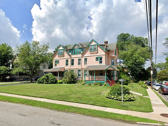 2nd image of 44-46 Runnemede Ave #1A