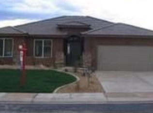 945 S Mullberry Dr, Toquerville, UT 84774