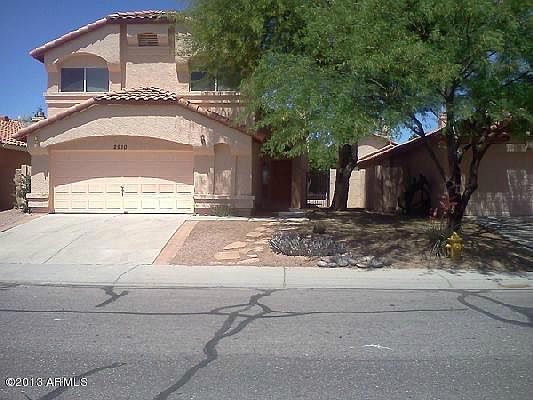 1st image of 2910 E Woodland Dr