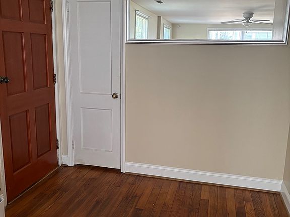 2nd image of 645 Dorothy Dr
