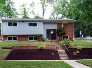 1102 Oakview Dr, Silver Spring, MD 20903