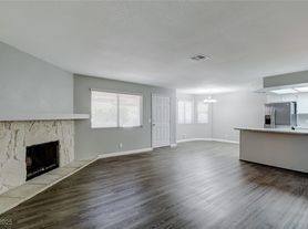 7969 Rim Rock Way, Las Vegas, NV