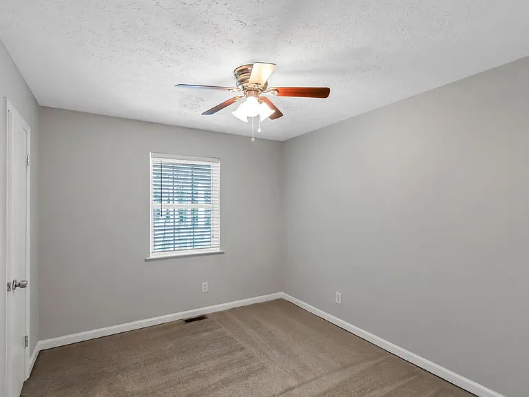 3653 Chestnut Lake Ct — Photo 11