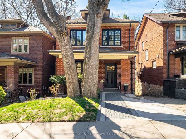 203 Glendonwynne Rd #2, Toronto, ON M6P 3E9