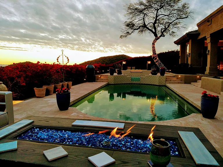 When the sun goes down you are greeted with twinkling lights all across the valley