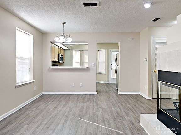 5th image of 3565 Caroline Vale Blvd