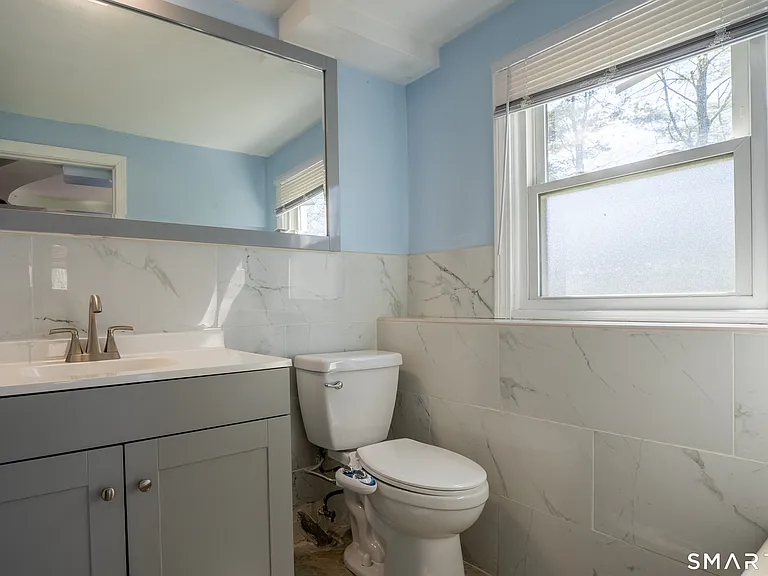 115 Hilldale Rd — Photo 7