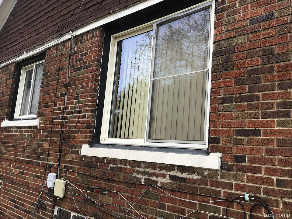 4th image of 14481 Camden St