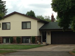 1404 41st St NW, Rochester, MN 55901