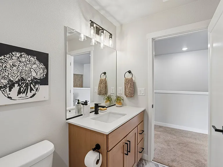6807 NE 15th Ct — Photo 22