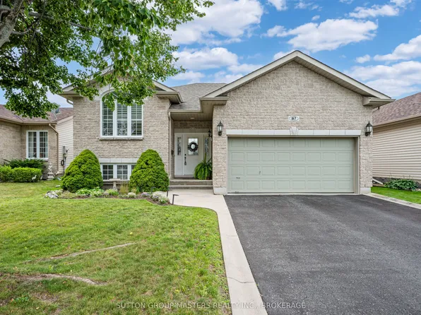 167 Bradstone St, Kingston, ON K7P 3J2