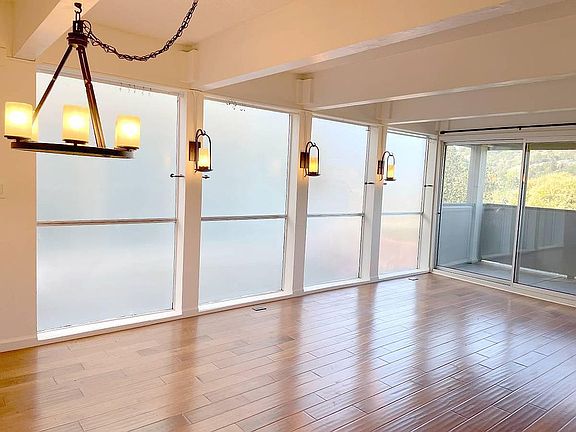 3rd image of 290 Via Casitas APT 106