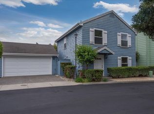 3 Bay Lndg, Foster City, CA 94401