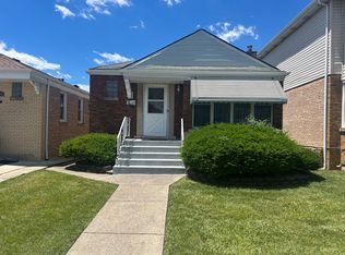8042 S Sacramento Ave, Chicago, IL 60652