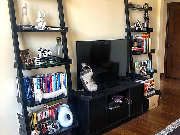 5th image of 1600 Beach St APT 304