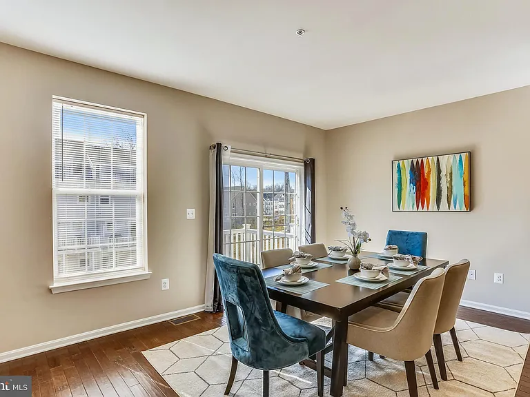 925 Dorchester Cove Rd — Photo 17
