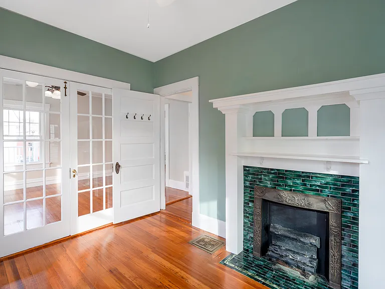 157 Langdon Ave #157 — Photo 8