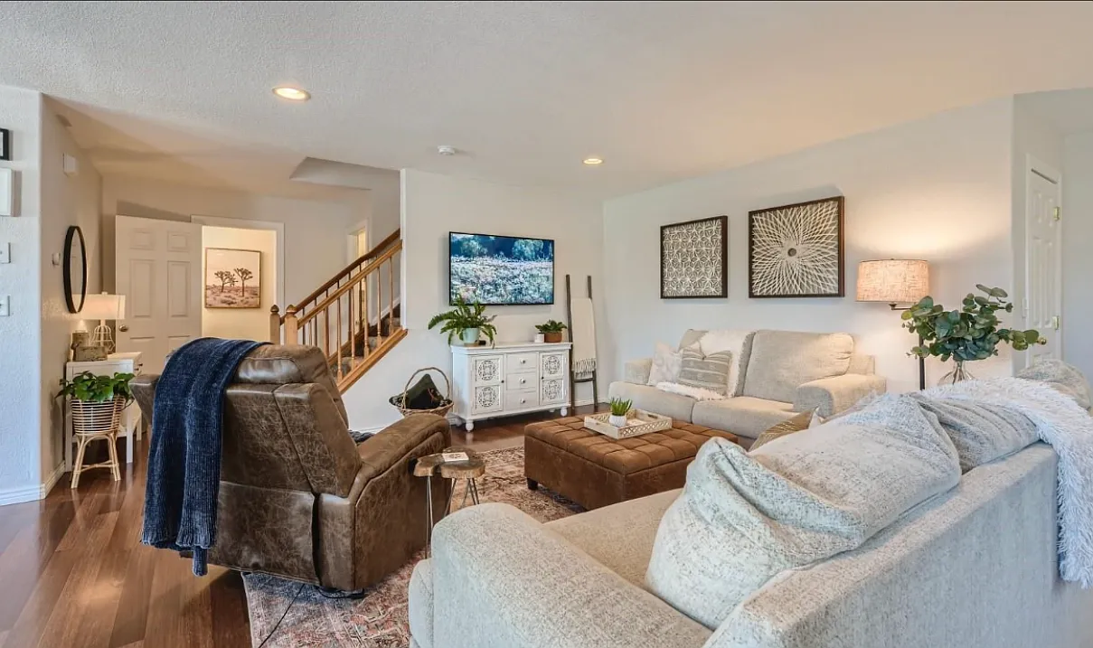 3 bed, 1656 sqft, $3,050 — Photo 4