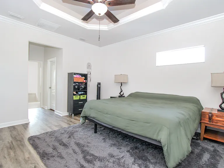 989 NW 231st Way — Photo 10