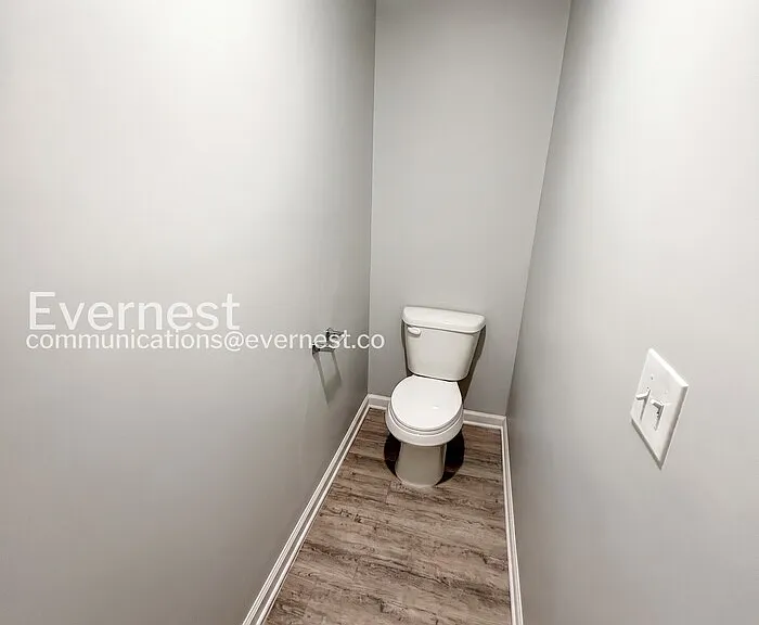 5328 Hanover St — Photo 9