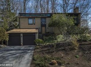 10601 Crossing Creek Rd, Rockville, MD 20854