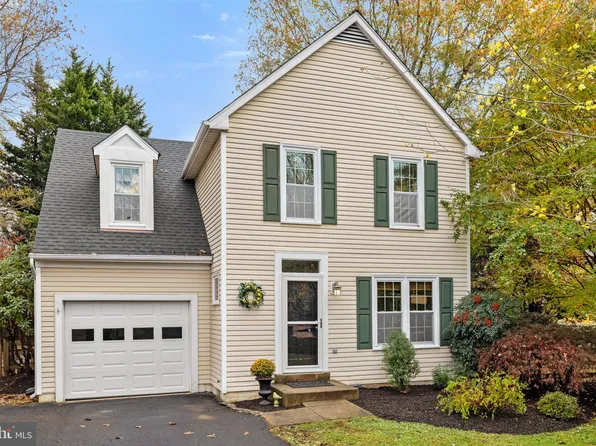 6991 Meaghan Ln, Warrenton, VA 20187