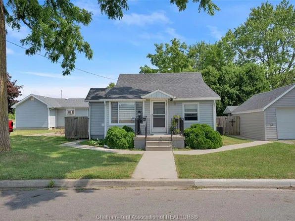 9 Park Ln, Chatham Kent, ON N7M 4X9