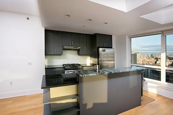 Rented by Keller Williams NYC | media 26