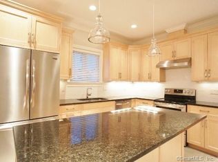 5 Vail St #A, Norwalk, CT 06850