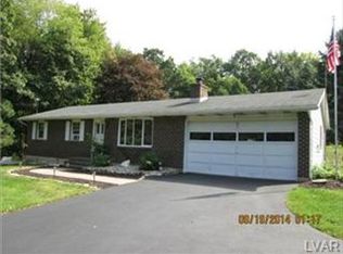 837 Copella Rd, Bath, PA 18014