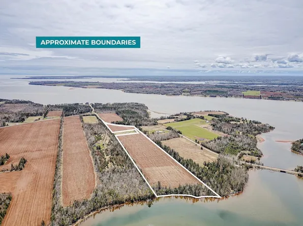 Seal River Rd, Saint John's Parish, PE C0A 2E0