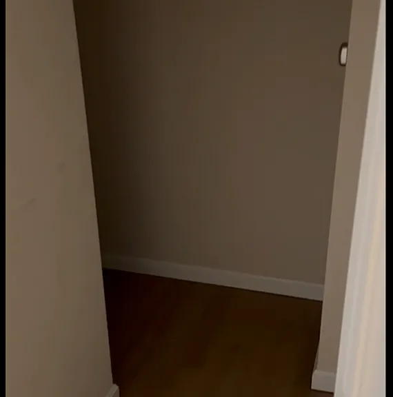 2102 Commons Cir — Photo 8