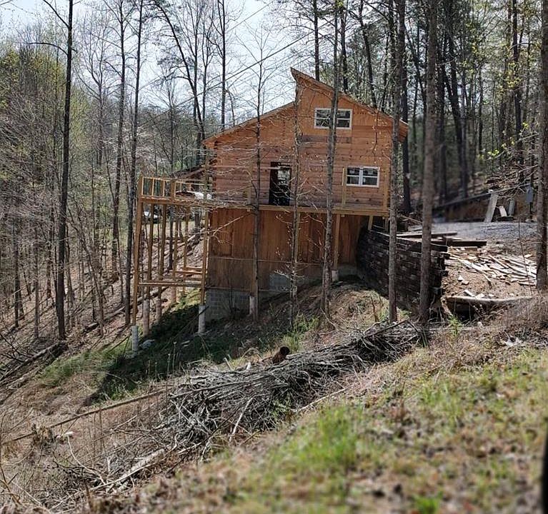 282 Cove Hollow Rd, Cosby, TN 37722 Zillow