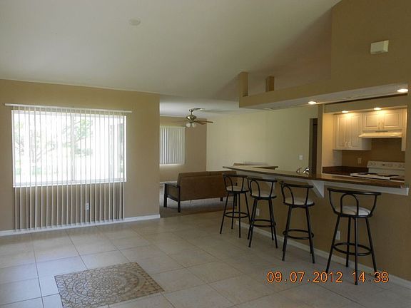 3rd image of 414 SE 7th St