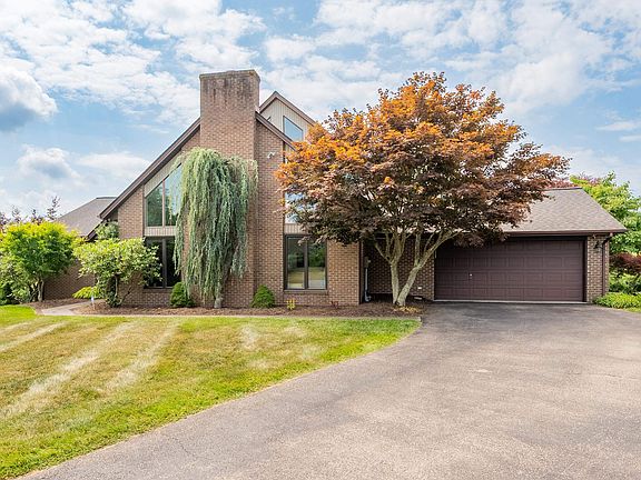 2nd image of 607 Rich Cir