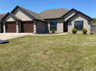 1207 Ryan Ln, Paragould, AR 72450