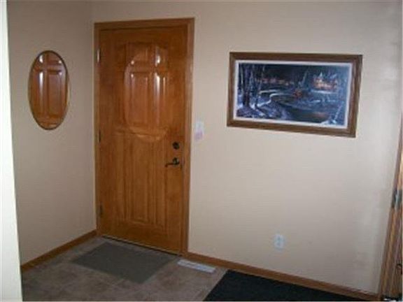 4th image of 503 Hague Avenue