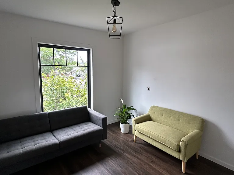 204 E Chipeta Ave — Photo 5